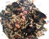Foto del paso 5 de la receta: Arroz con algas wakame, puntillas de calamar y mejillones