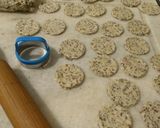 Foto del paso 1 de la receta: Galletitas de avena con semillas