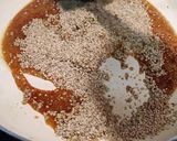 A picture of step 3 of Til Papdi Til Gud Patti Til Chikki.