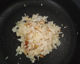 Foto del paso 2 de la receta: Arroz a la Paella de Alitas de Pollo y Presa Ibérica con Mayonesa de Humo
