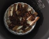A picture of step 3 of Steamed Taro And Roasted Pork In Chili Garlic XO Sauce.
