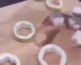 A picture of step 1 of Lauki nazakat e bahar.