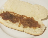 Foto del paso 5 de la receta: Hot Dog con cebolla caramelizada en Teriyaki al Curry