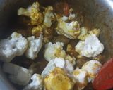 A picture of step 6 of Gobhi gosht /mutton with cauliflower.