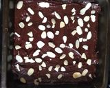 A picture of step 4 of Shiny and Fudgy Brownies.