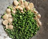 Foto langkah ke 3 dari resep Tumis Kacang Panjang Bakso Tahu.