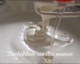 Foto langkah ke 3 dari resep Bolu Gaplek Saus Karamel ala Rianti Kitchen.
