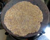A picture of step 2 of Sprouted Raagi Roti.