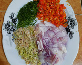 Foto langkah ke 3 dari resep Ayam Suwir Sambel Matah.