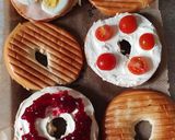 A picture of step 3 of Sweet and sour bagels 🤩.