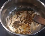 Foto del paso 1 de la receta: Cocina de subsistencia: Garbanzos con Chipirones en su tinta
