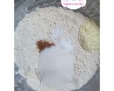 A picture of step 3 of Cinnamon Doughnut.