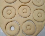 Foto langkah ke 6 dari resep Donat kentang.