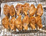 Foto del paso 8 de la receta: Alitas de Pollo crujientes al horno
