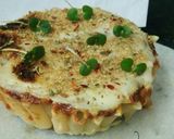 A picture of step 4 of Cheesy Pasta pie.