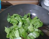 Foto langkah ke 3 dari resep Nasi Sawi Ala Hokkian.