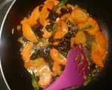 Foto langkah ke 4 dari resep 35. Cah wortel sawi putih jamur kuping.