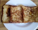 A picture of step 3 of French Toast.