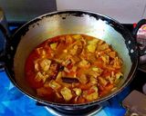 A picture of step 5 of Echor er Torkari or Echor er Dalna (Kathal ki Sabzi).