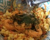 Foto langkah ke 2 dari resep Salad Telur.
