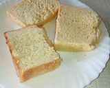 A picture of step 1 of Egg in bread hole.