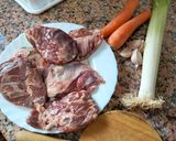 Foto del paso 1 de la receta Arroz con carrilleras en salsa