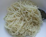 Gambar langkah 7 resipi Mee Kolok Ayam.