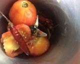 A picture of step 2 of Momo chutney.