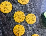 A picture of step 4 of Baked Methi Mathari.