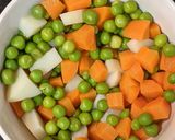 A picture of step 1 of Russian Salad.