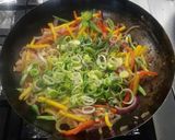 Foto del paso 4 de la receta: Fideos de arroz con vegetales al wok
