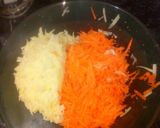 Foto del paso 1 de la receta: Omelette de zanahoria, papa y atún
