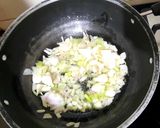 স্প্রিংঅনিয়ন চিকেন কারি /গ্রীন চিকেন কারি(spring onion chicken curry recipe in bengali) রেসিপির ধাপ 3 ছবি