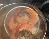 A picture of step 1 of Quick shrimp snack.