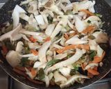 Foto del paso 2 de la receta: Pasta de albahaca con alegría