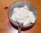 Foto del paso 1 de la receta: Recetas fáciles yogur con cereales y gotas de chocolate