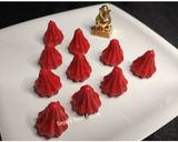 ઇન્સ્ટન્ટ રેડ વેલ્વેટ મોદક (Instant REd Velvet Modak Recipe In Gujarati) રેસીપી સ્ટેપ3ફોટો