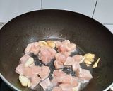 Foto langkah ke 2 dari resep Bihun Goreng Ayam Jamur.