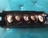 A picture of step 5 of Dates pan chocolates.