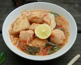 Foto langkah ke 7 dari resep Pentol & Tahu Bakso Udang Kuah Tomyam Simpel.