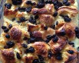 Foto langkah ke 6 dari resep Rum Raisin Bread Pudding.