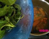 Foto langkah ke 3 dari resep Sayur bening bayam simple n cepat.