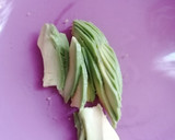 Foto del paso 5 de la receta: Crema de zanahoria con pollo y aguacate
