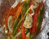 Foto del paso 4 de la receta: Salmón en papillote con verduras