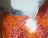 A picture of step 2 of Gajar Ka Halwa.
