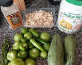 Foto del paso 1 de la receta: Pollo en Salsa Verde con Calabazas