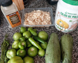 Foto del paso 1 de la receta: Pollo en Salsa Verde con Calabazas