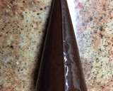 Foto del paso 3 de la receta: Cucharas de hojaldre con yogur-frutas en almíbar-chocolate