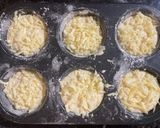 A picture of step 6 of Yuca Bread.