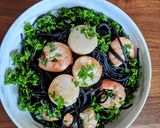 A picture of step 2 of Scallops & Shrimp.